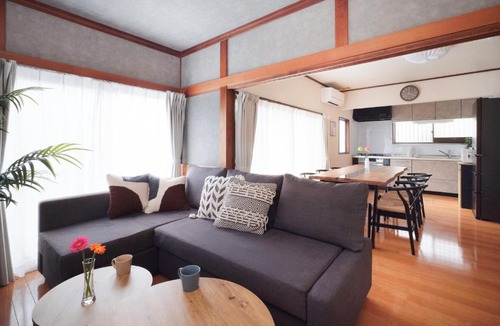 Nikko House | Nikko Hashinoya Dan 橋ノ家 暖