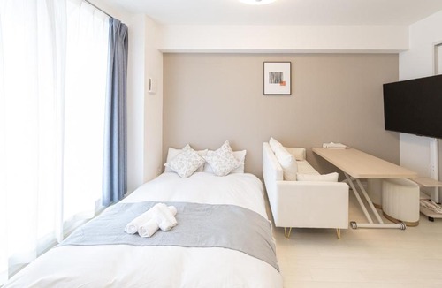 Naniwa Apartment | Nikko Tsutenkaku
