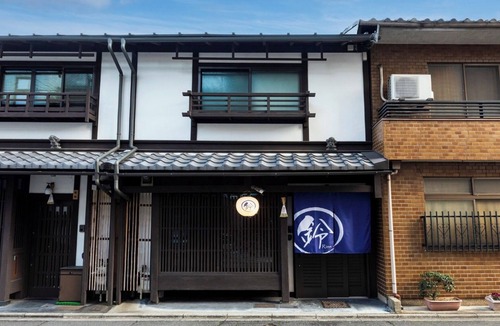 Shijo House | Nonsmoking Rinn Shijo Machiya for 2 person Room only/Kyoto City Kyōto