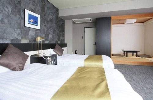 Chitose Hotel | NonsmokingDeluxe Twin JapaneseWestern RoomBre/Chitose Hokkaidō