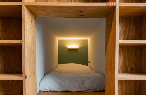 Komoro Hostel | NOVELS Hostel and cafe bar and Books