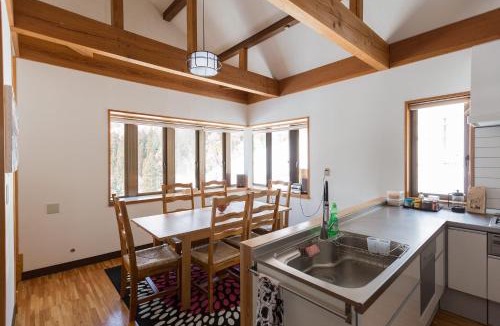 Nozawaonsen Apartment | Nozawa House