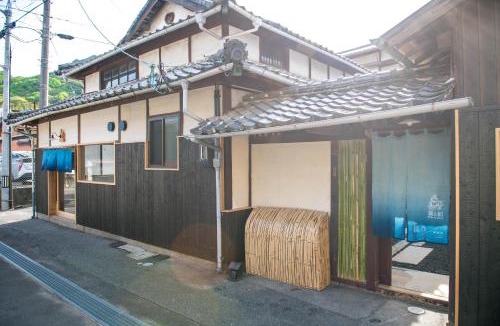 Kamijima-cho Villa | Nuu Takedamise, the Villa