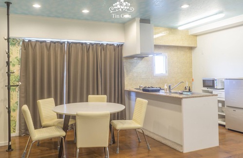 Onna House | Ocean Villa Tin Gala 201 ★Beachside ★Free Wi-Fi ★Free parking lot ★BBQ available