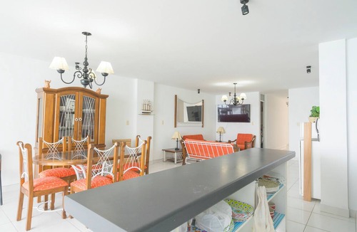 Punta Hermosa Condo | Oceanview 3BR condo sleeps 10 with balcony, kitchen, WiFi, parking.lph4
