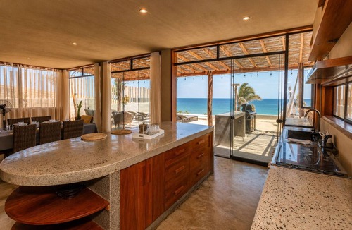 Los Organos House | Oceanview Modern home in Organos AmorAmAr LN4