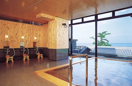 Futami House | Oishiya