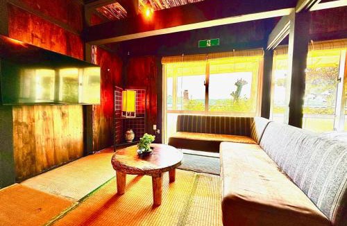 Unten House | okinawa海宿は海まで徒歩15歩の1棟貸でBBQ可能