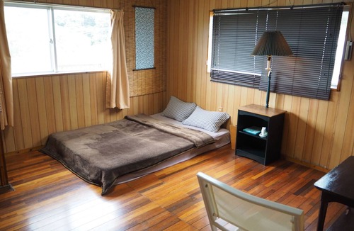 Yabu House | Okinawa Hostel Yanbaru Fukuro