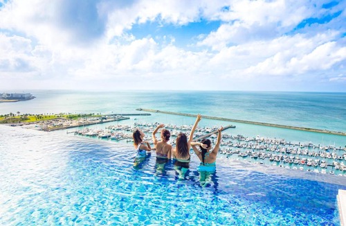 Ginowan Hotel | Okinawa Prince Hotel Ocean View Ginowan