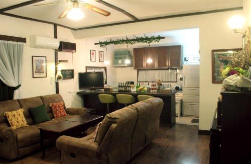 Chatan House | Okinawan. Sweet Home. T-8