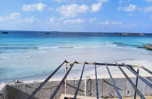 Ad-Dukhaylah Villa | On the Beach Villa Apartment