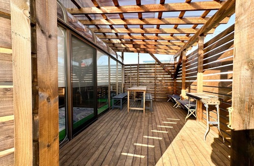 Shiraoi House | One group one building with natural hot springs /Shiraoi-gun Hokkaidō