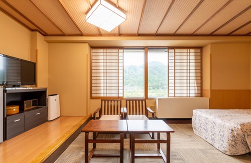Higashinaruko Onsen Hotel | Ooedo Onsen Monogatari Kounkaku