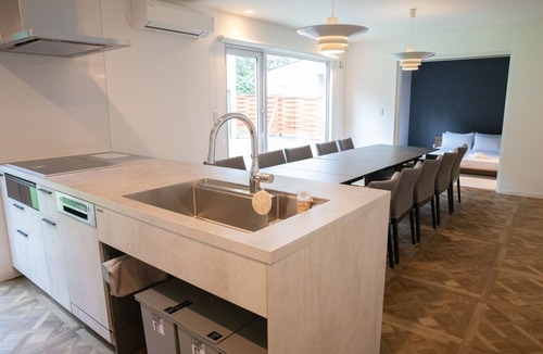 Asari House | Open Sale Cosmos blanc CB1 /Otaru Hokkaidō