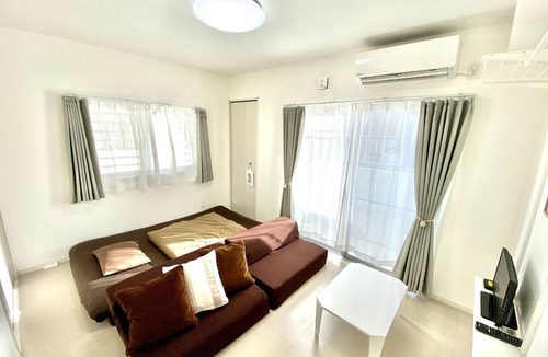 Naha Apartment | Oroku stn 700m 2F No elevator Parking/Naha Okinawa