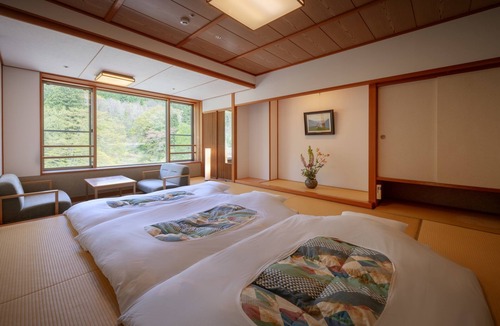 Shizukuishi House | Oshuku Onsen Choueikan