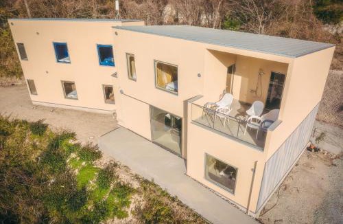Awaji Resort | Over the MOON
