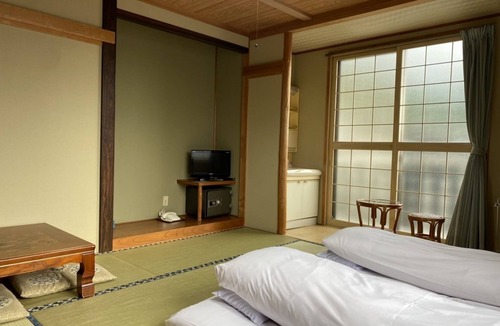 Nozawaonsen House | Oyado Uchidaya
