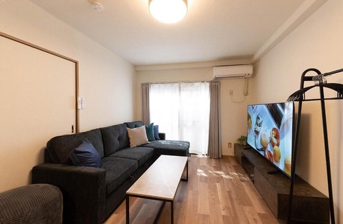 Tenpaku Ward Apartment | Oyadoya Tenpaku 名古屋まで車27分 12歳以下お子様無料 最大6名 施設前無料駐車場1台あり