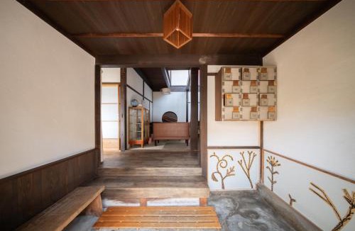 Naoshima-cho Bed & Breakfast | Oyajino Umi