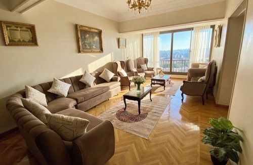 Giza Apartment | Panoramic Nile and Pharaonic Village View-1st Line