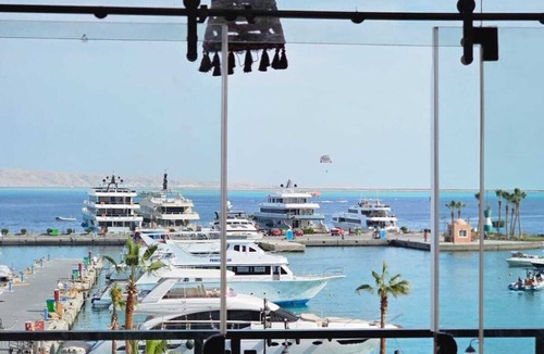 Sheraton Road -Sakkala Apartment | panoramic view of Hurghada Marina. smart-furnished. the apartment A/C
