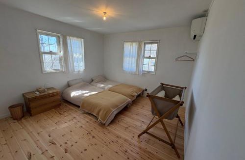 Miyota House | papan room
