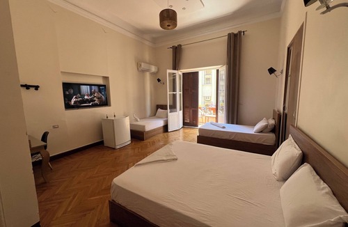 Abdin Hostel | paris east hostel