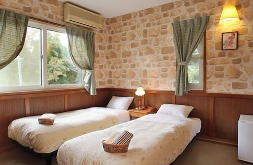 Minamiaso Hotel | Pension Flying Jeep