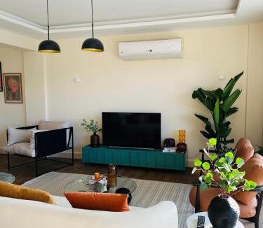 New Cairo Apartment | Penthouse w/Private Rooftop Pool & Lake Views