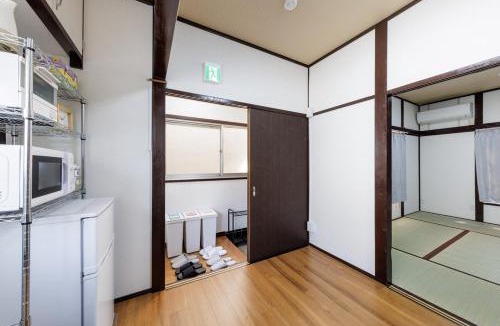 Higashiyotsugi Apartment | Perfect for sightseeing in Tokyo! 1F 4people! 四つ木