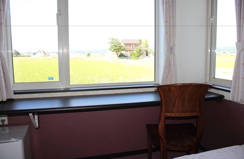 Sorachi-gun Hotel | Petit Hotel Blanc Fleur