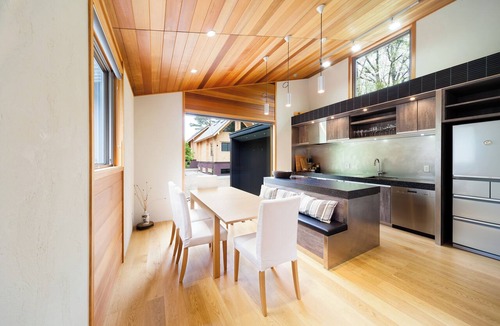 Happo House | Phoenix Cocoon