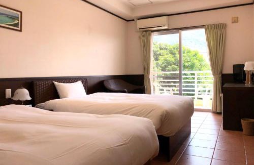 Ishigaki Resort | Pine Shima Resort Coral Fish