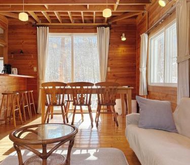 Hokujo Ski Chalet | Pino Cottage