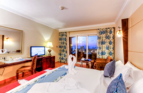 Marsa Matruh Hotel | Porto Matrouh Beach Resort