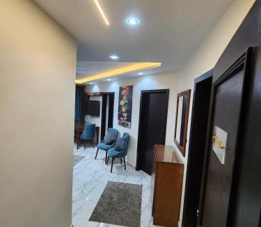 Al-Manasrah Resort | Porto said بورتوسعيد غرفتين وصاله للأسر فقط