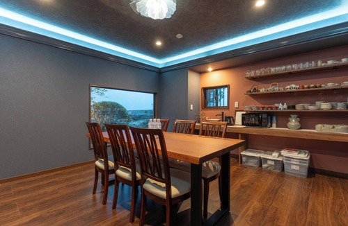 Sennan District House | Private Japanese Garden House Near KIX Osaka | 6BR for 6-12 guests | Hinoki Bath