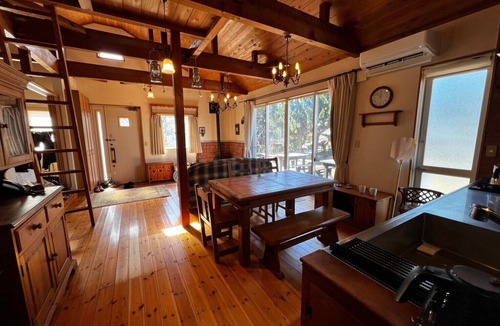 Oshima Villa | Private resort 10 seconds walk from the ocean, villa for rent on Oshima Island, Tokyo