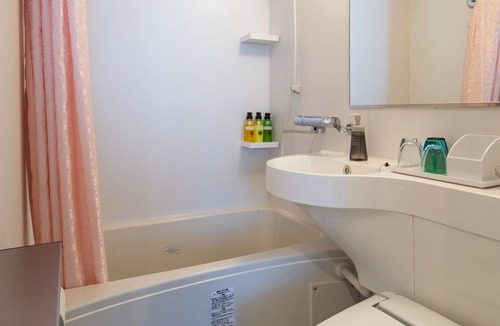 Kitahorie Hotel | Private room Dog friendly twin room Bath t/Osaka Ōsaka