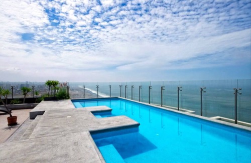 San Miguel Apartment | ⭐Property with ocean view and pool/airport fence⭐