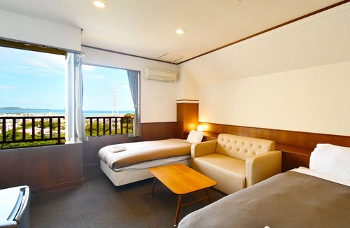 Hiyagon Hotel | Purari