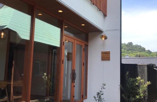 Miyanoura House | Quaint House Naoshima