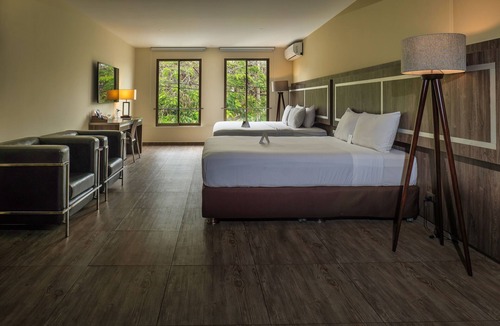 Las Quintanas Hotel | Rado Hotel - Quintanas