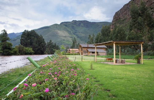 Calca Cabin | RebeQ House