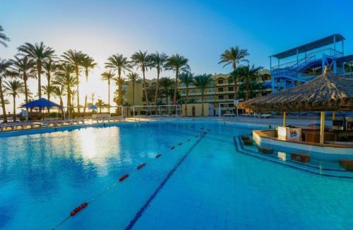 Sheraton Road -Sakkala Hotel | Regina Resort & Aqua Park منتجع زيا ريجينا ريزورت