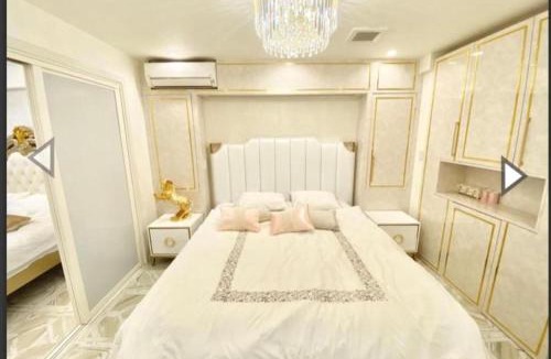 Ikebukuro Hotel | Reimi Mondo201