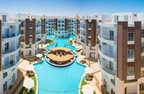 Al Ahyaa Resort | Relaxing studio with a pool and a view; no additional bedrooms; one double bed