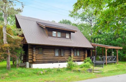 Tsumagoi Cabin | Rental Log UrubeVillage